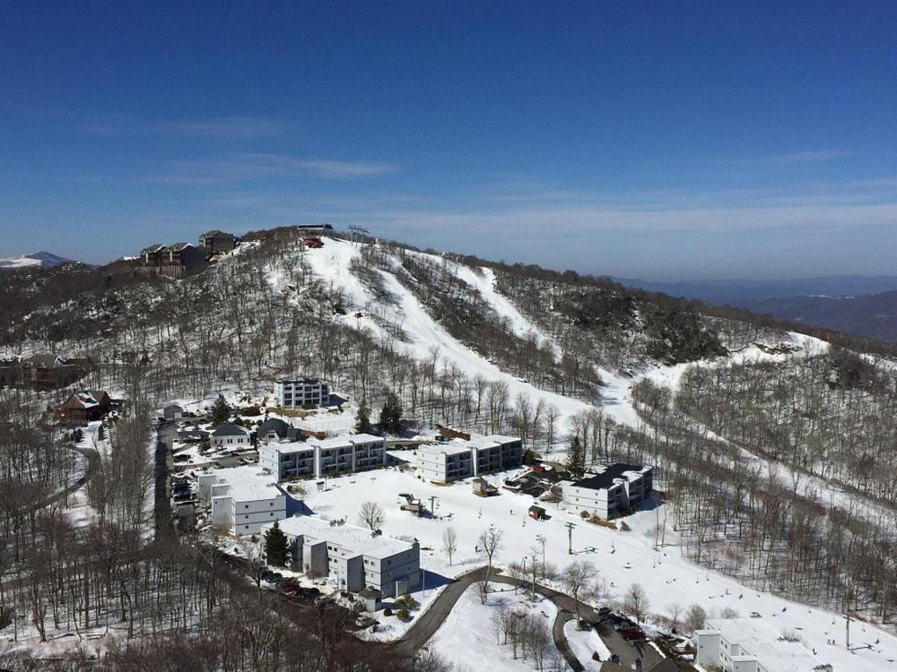 On Top Of The World At Sugar Top Resort Sugar Mountain Eksteriør billede